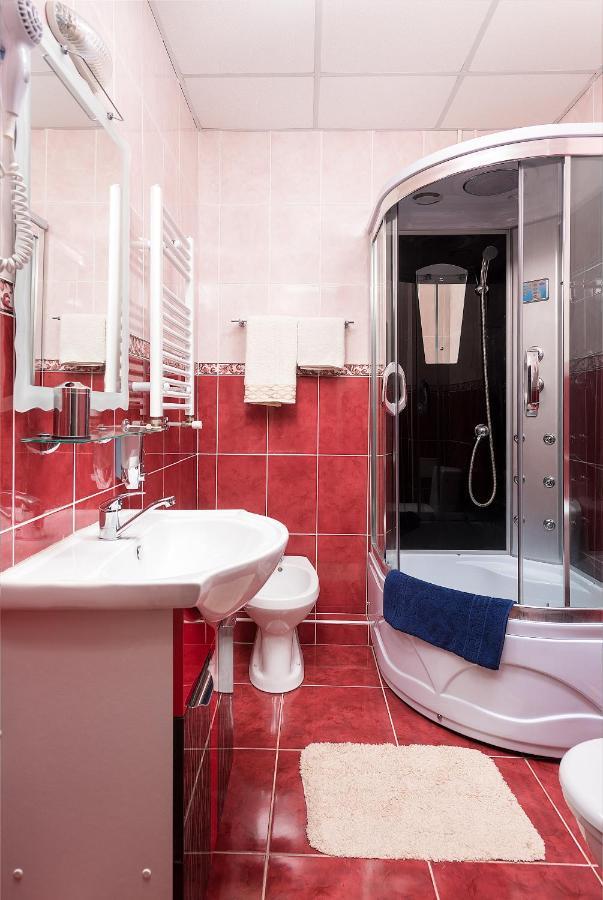 Art Hotel Chisinau Luaran gambar