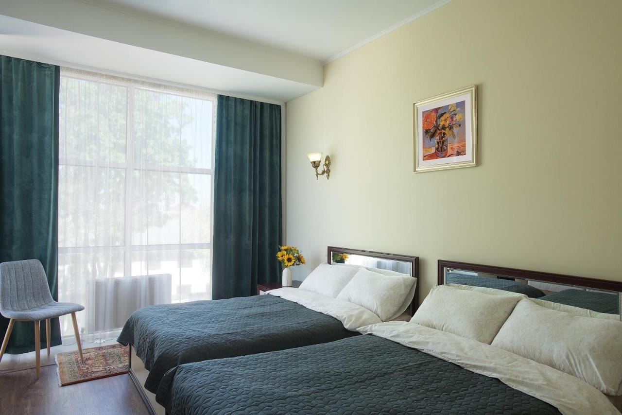 Art Hotel Chisinau Luaran gambar