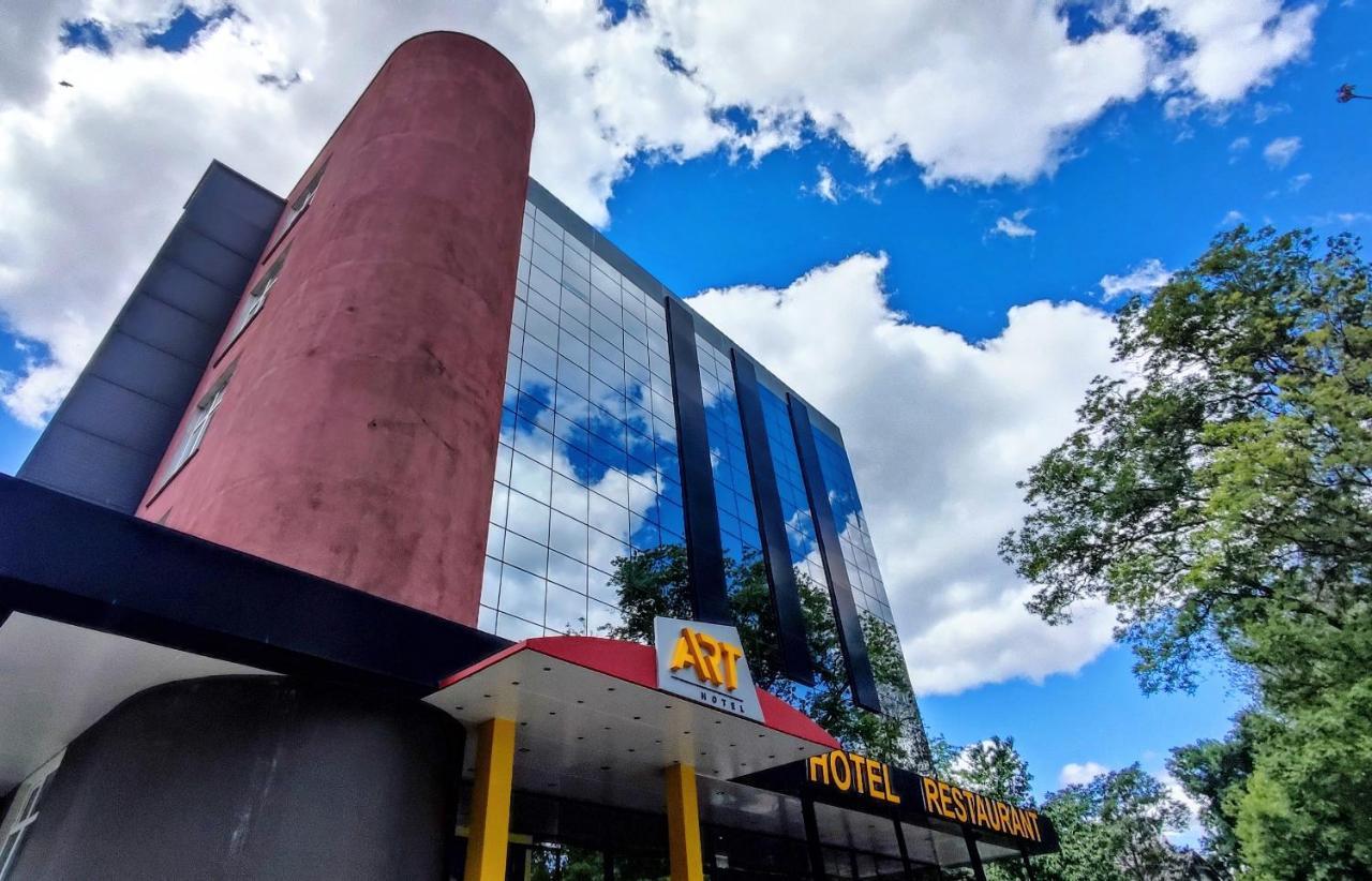 Art Hotel Chisinau Luaran gambar