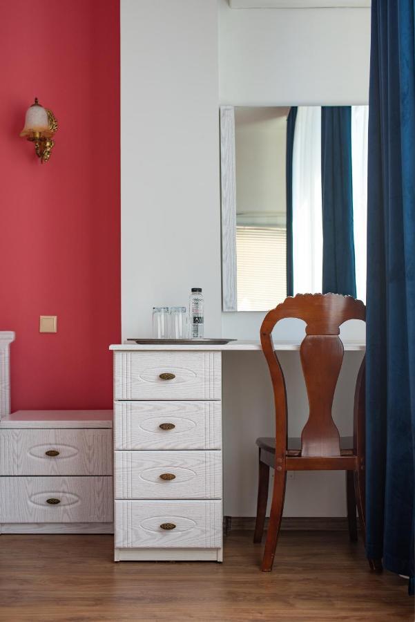 Art Hotel Chisinau Luaran gambar