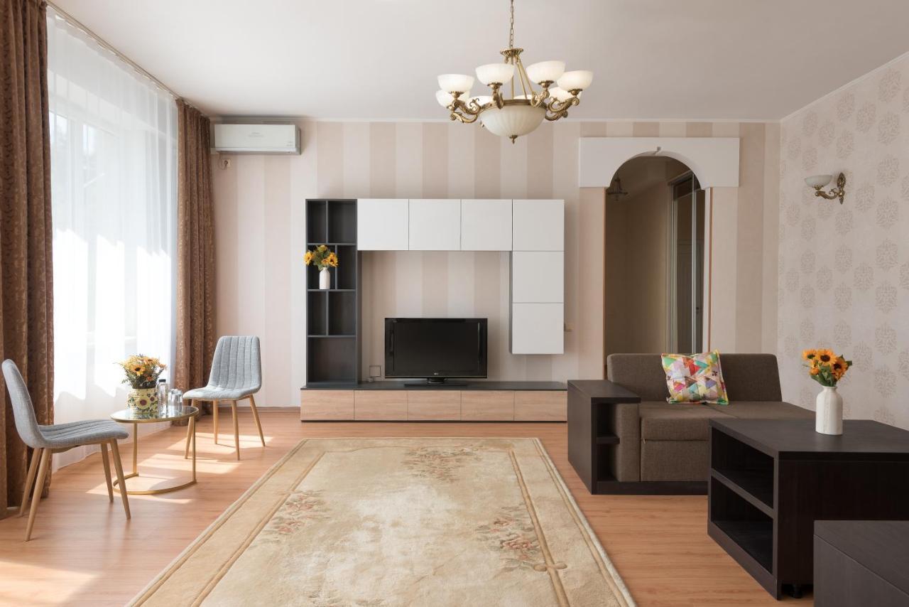 Art Hotel Chisinau Luaran gambar